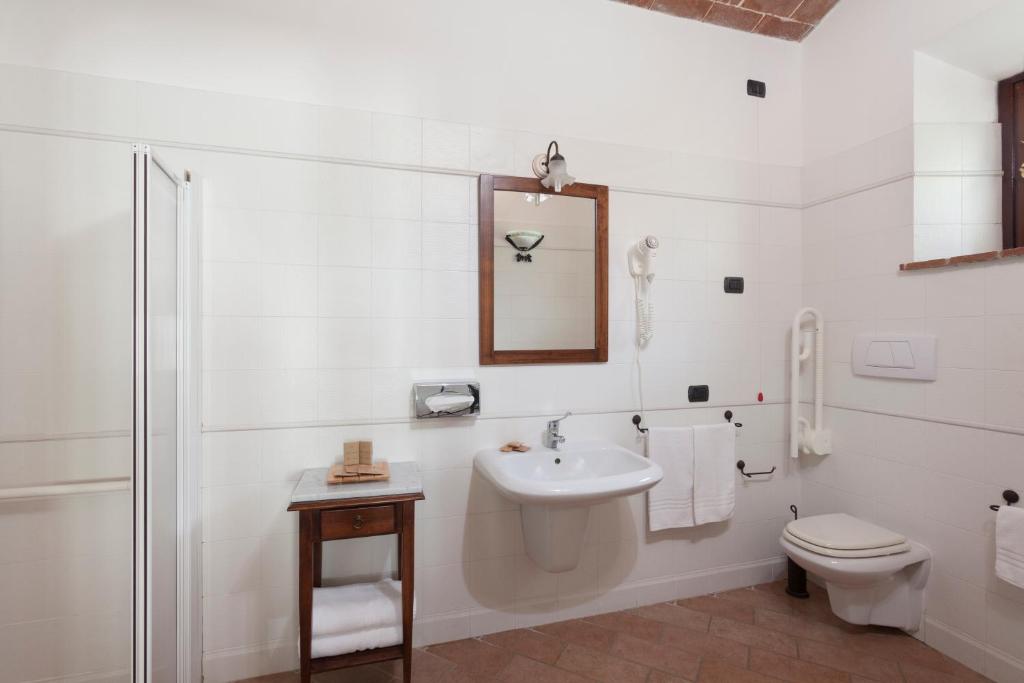 Koupelna v ubytování Agriturismo La Collina