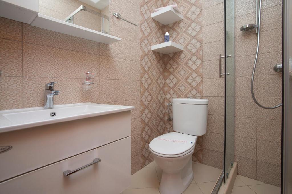 Guest House Medin - 花园景双人间 - 带阳台