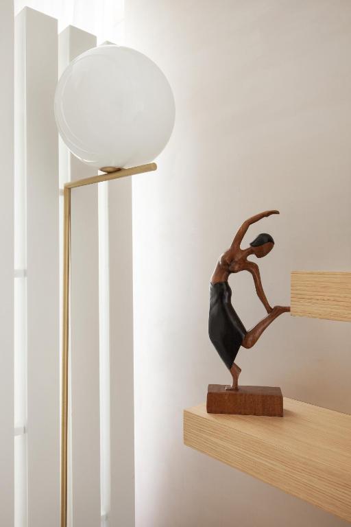 Consolato Boutique - 5