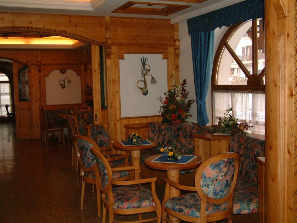 Posezení v ubytování Hotel Cova