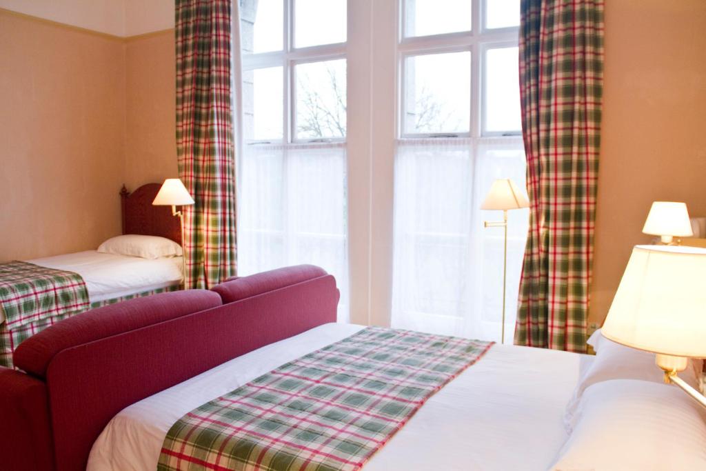 Duke Of Cornwall Hotel - Family Room