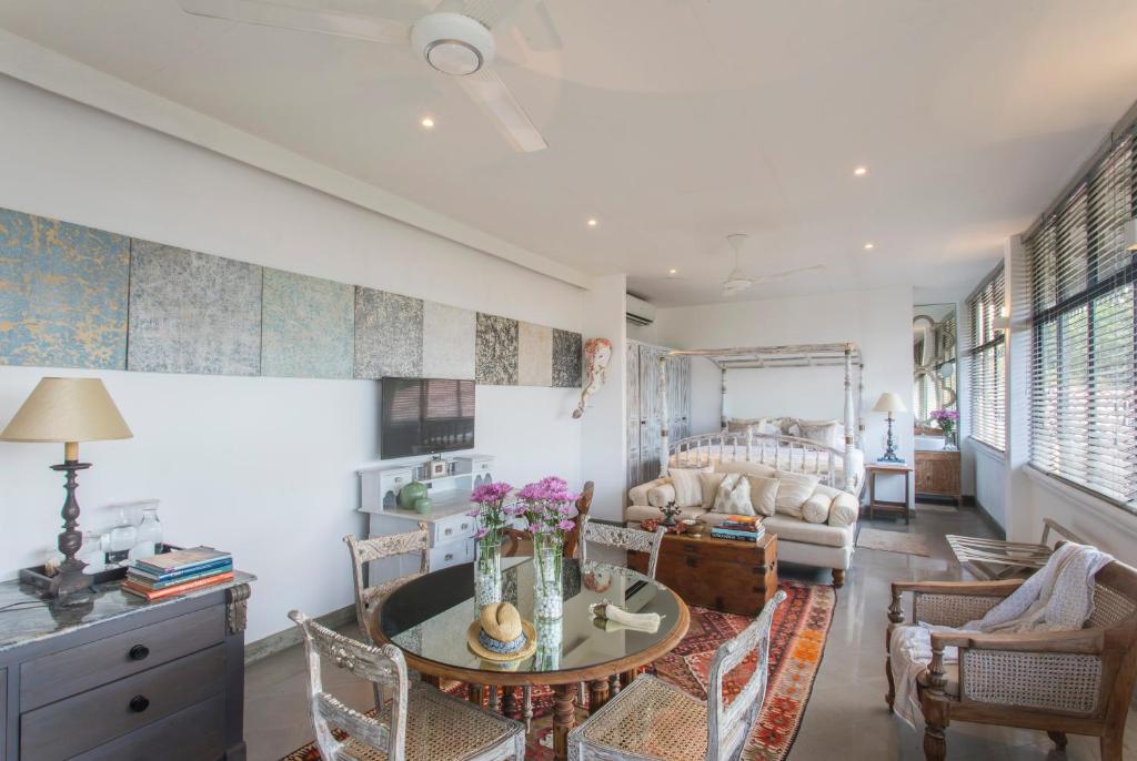 55TG Boutique Suites - 5