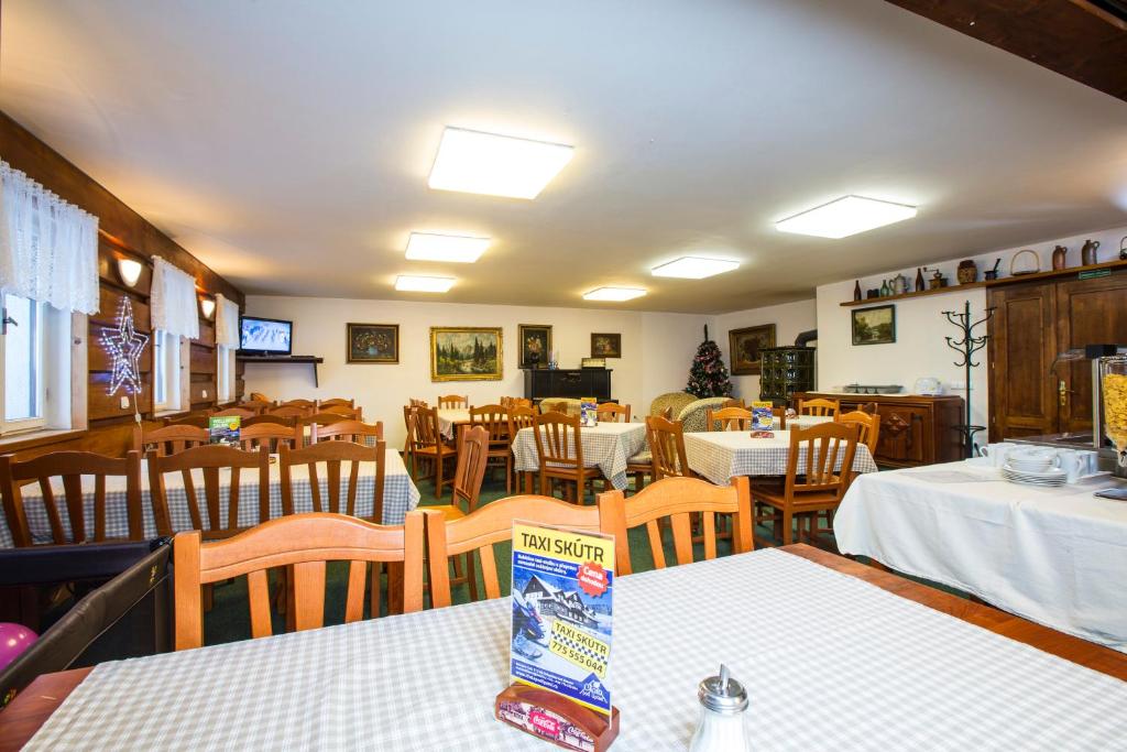 Restaurace v ubytování Chata Pod lipami