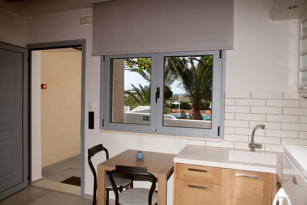 Artemis Village Apartments & Studios - 5