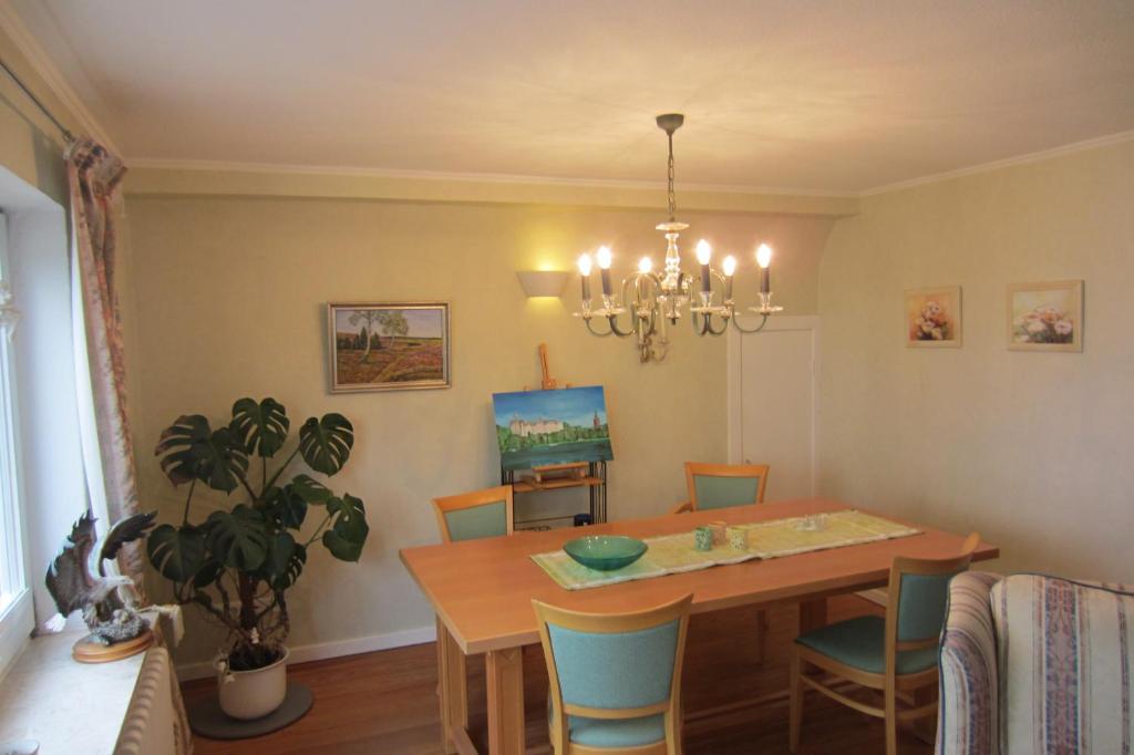 Fotografie z fotogalerie ubytování Exklusive Ferienwohnung Strohberg v destinaci Plön