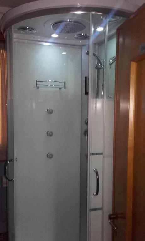 Koupelna v ubytování Albergo Cervo