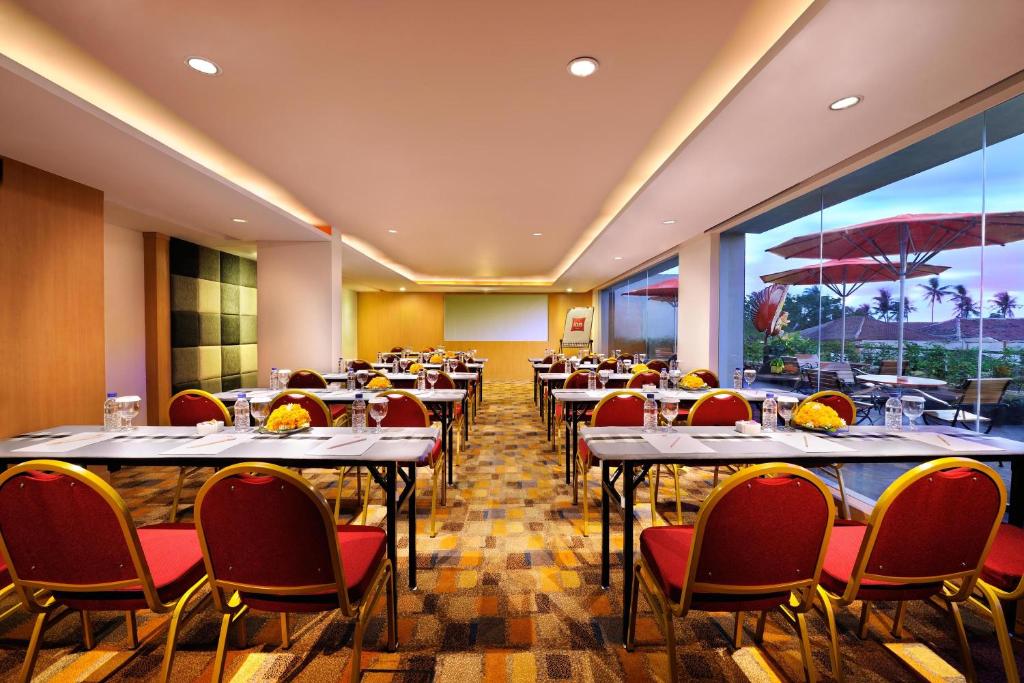 Posezení v ubytování Ibis Bali Kuta