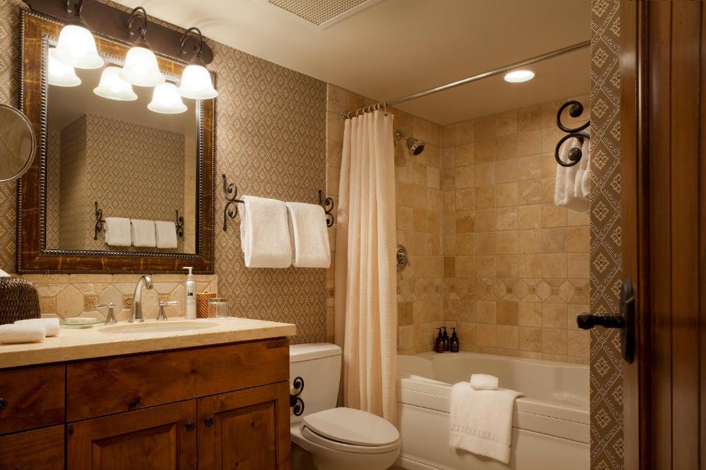 Teton Mountain Lodge and Spa, a Noble House Resort - Salle De Lodge - Chambre Queen Avec Deux Lits Queen Ou Pleins