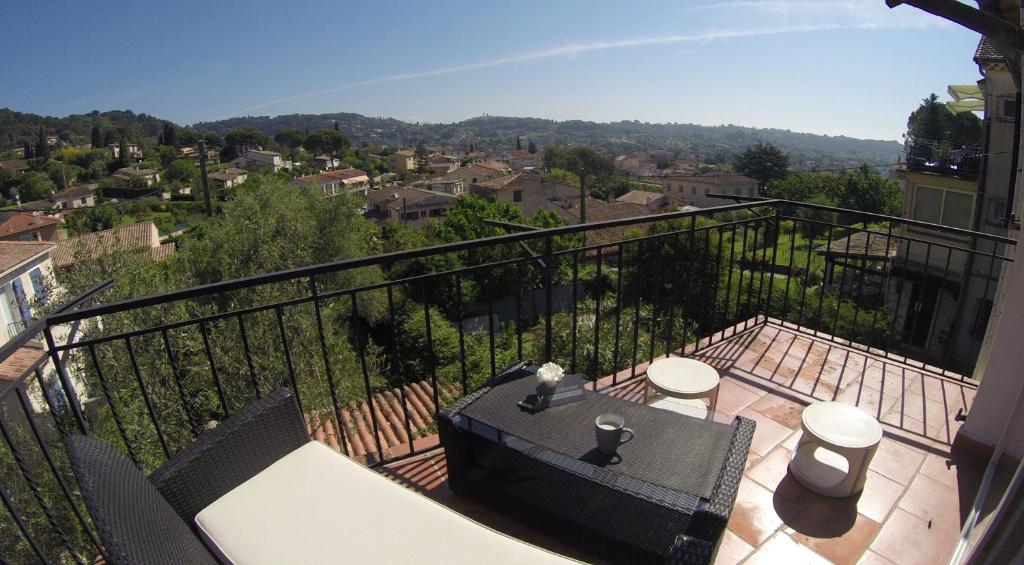 Nespecifikovaný výhled na hory nebo výhled na hory při pohledu z bed and breakfast