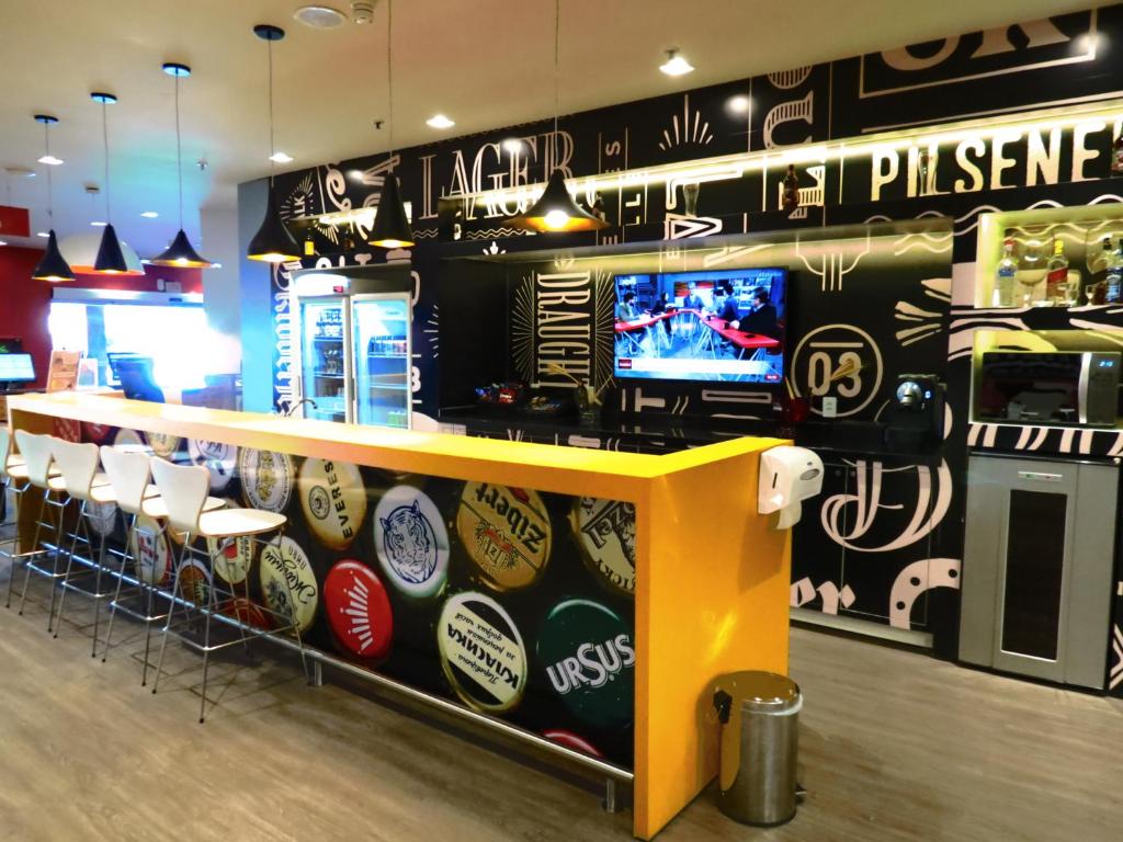  ibis Joinville