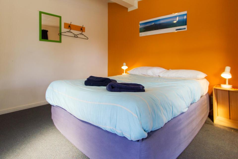 Sequoia Lodge Backpackers - Resim 17