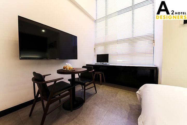 A2 Hotel Desingers - Deluxe Double Room
