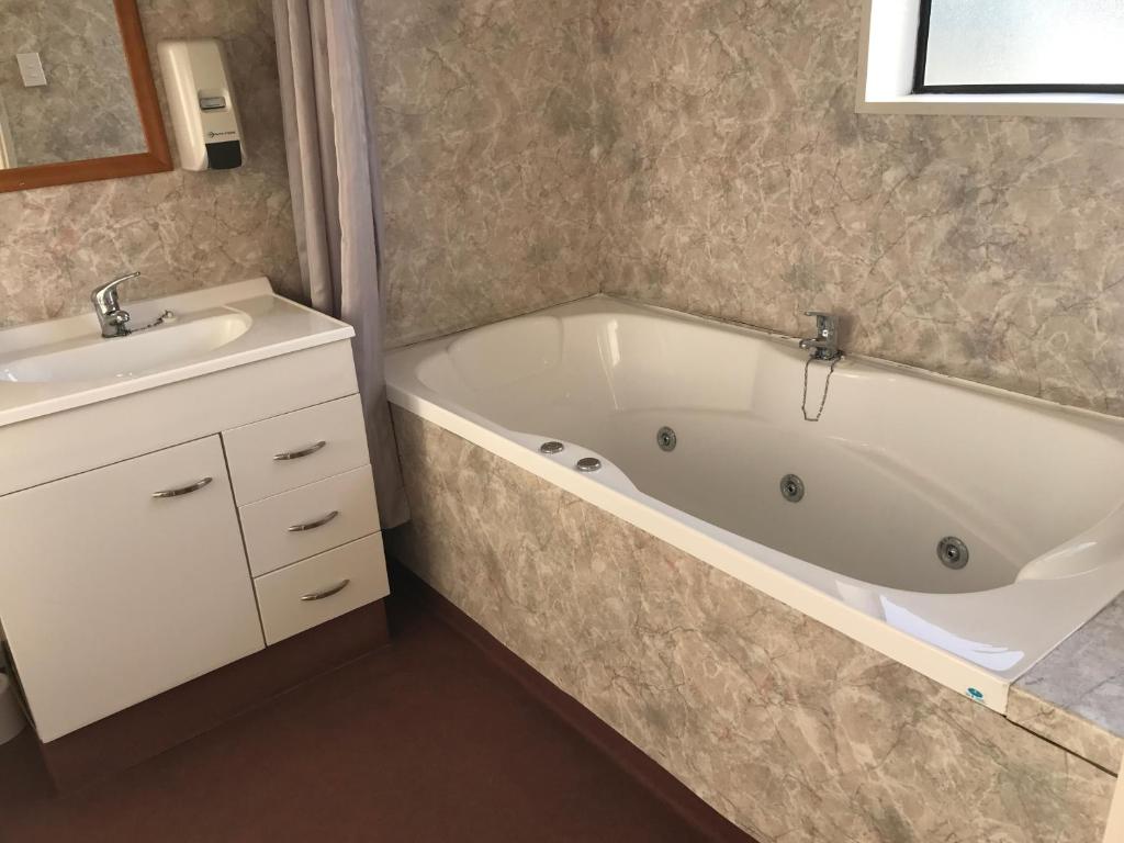 Koupelna v ubytování Ascot Oamaru Motel