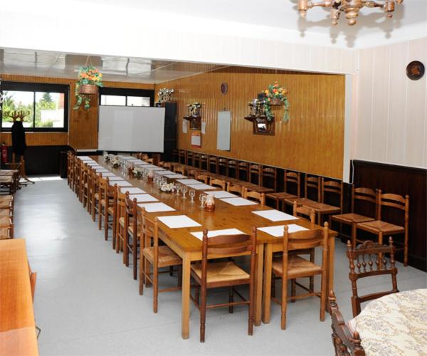 Gallery image of Hotel Restaurant Maurice in Châteauroux