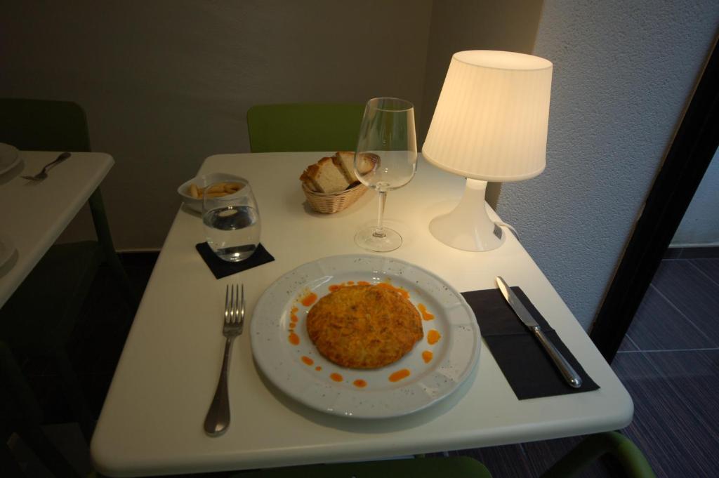 Jídlo v aparthotelu nebo okolí