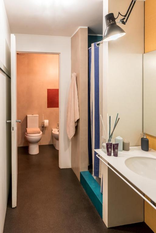 Łazienka w obiekcie Un posto a Milano - guesthouse all'interno di una cascina del 700