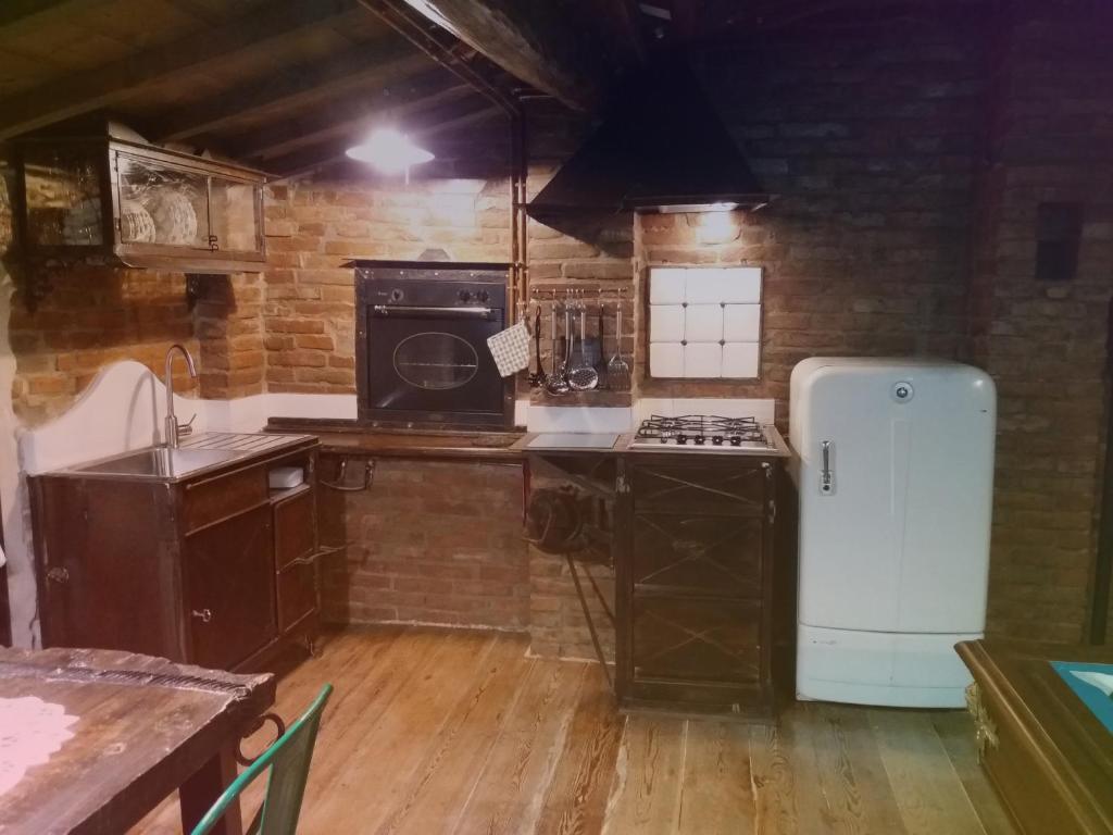 Kuchyň nebo kuchyňský kout v ubytování Podere Casina Rossa