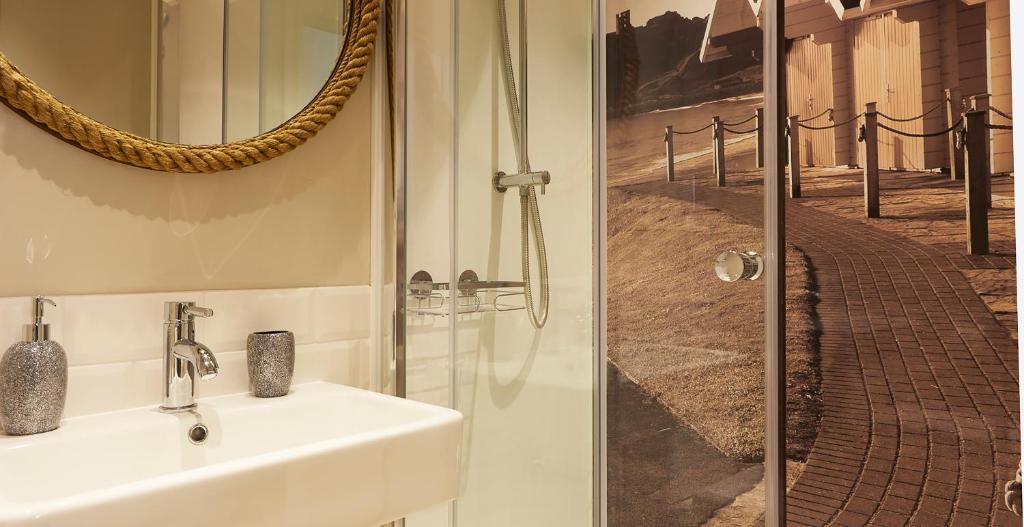 The Mayfield Seamer - Resim 11