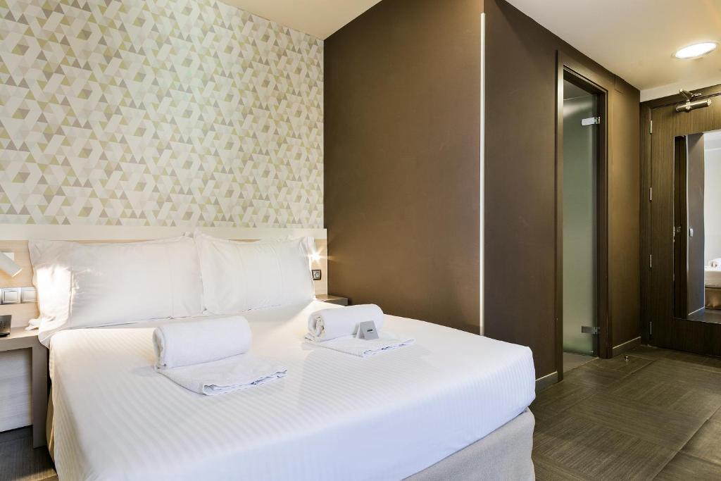 Hotel Acta Laumon - Small Double Room