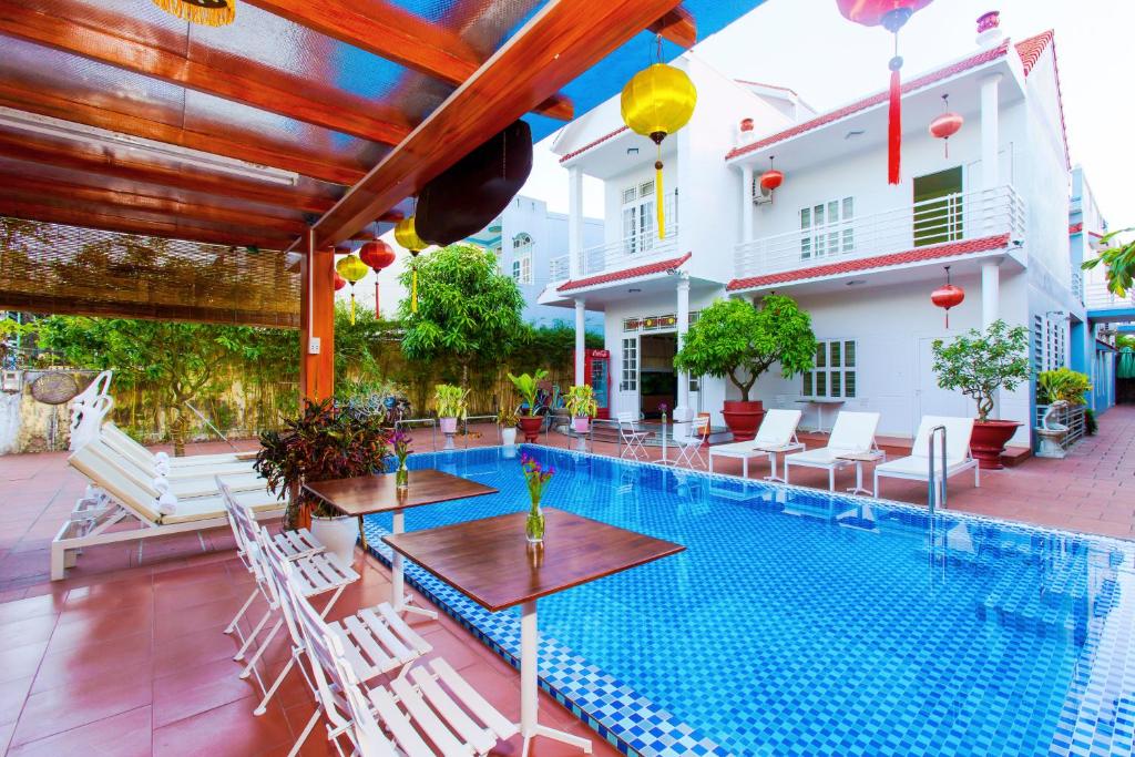 Bazén v ubytování Hoi An Life Villa nebo v jeho okolí