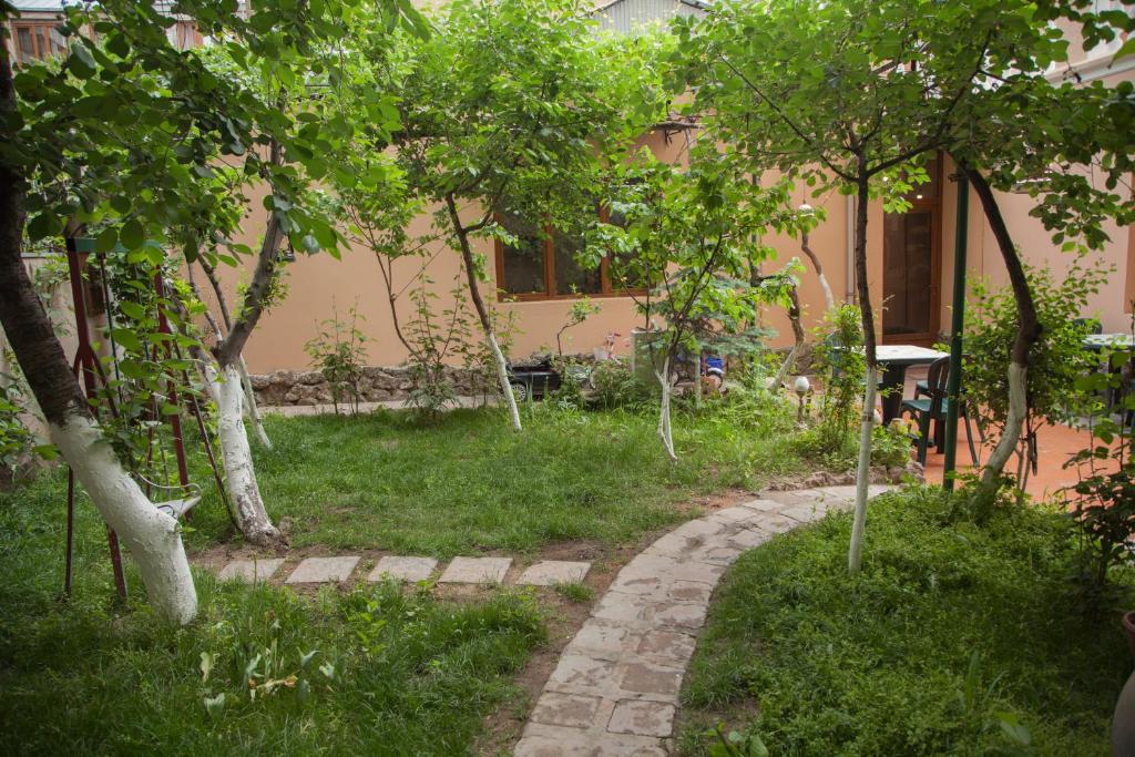 Zahrada ubytování Hin Yerevantsi Hotel