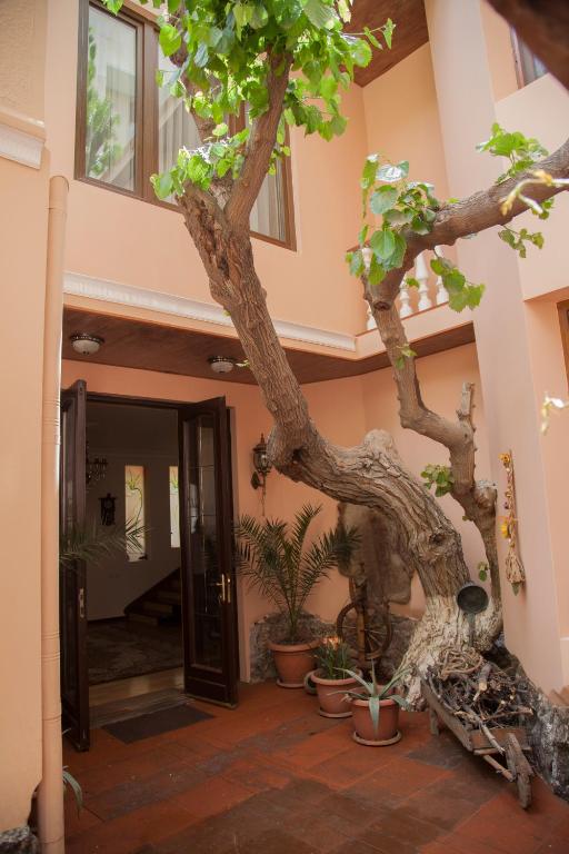 Fotografie z fotogalerie ubytování Hin Yerevantsi Hotel v Jerevanu
