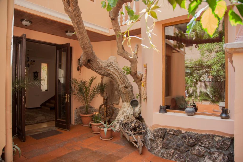 Zahrada ubytování Hin Yerevantsi Hotel