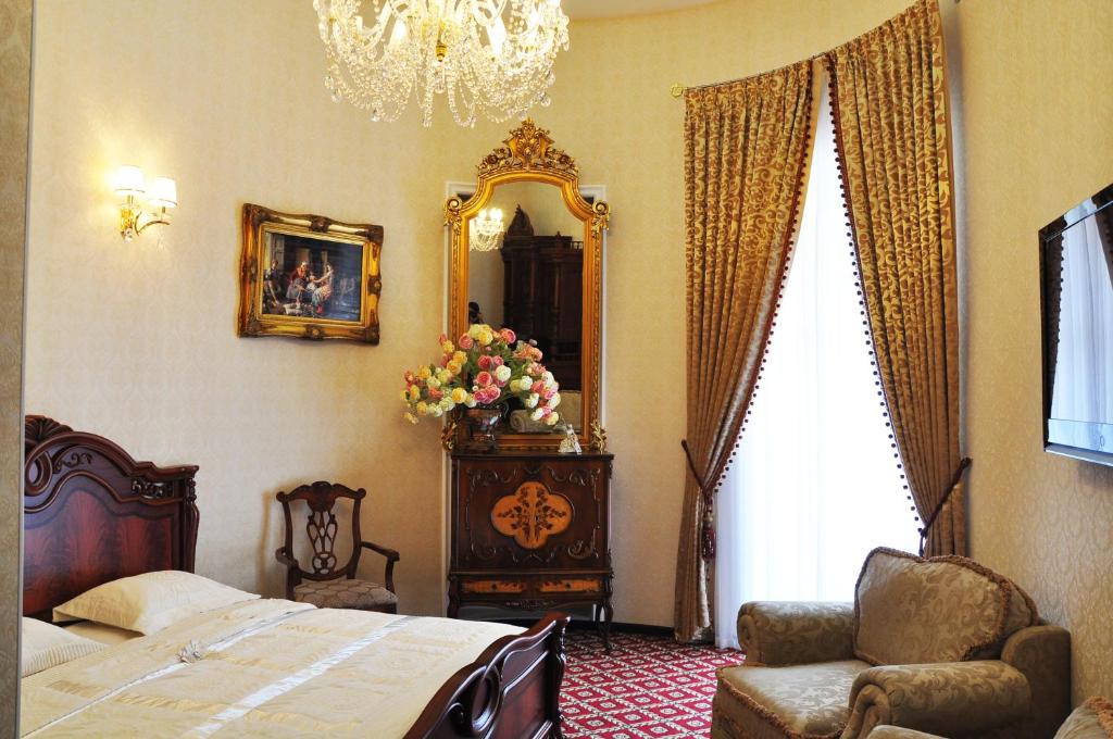 Posezení v ubytování Queen Valery Hotel