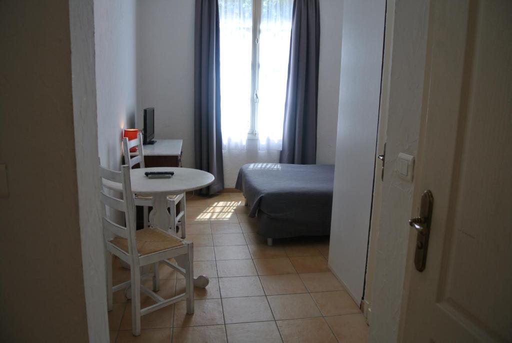 Posezení v ubytování Hôtel Castel Mistral