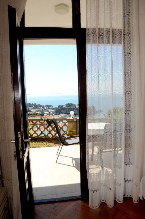 Balcone o terrazza di Guest House Smajlaga