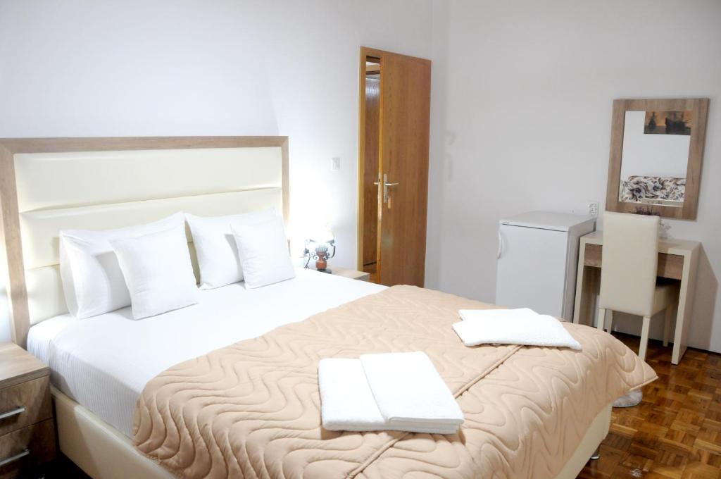 Letto o letti in una camera di Guest House Smajlaga