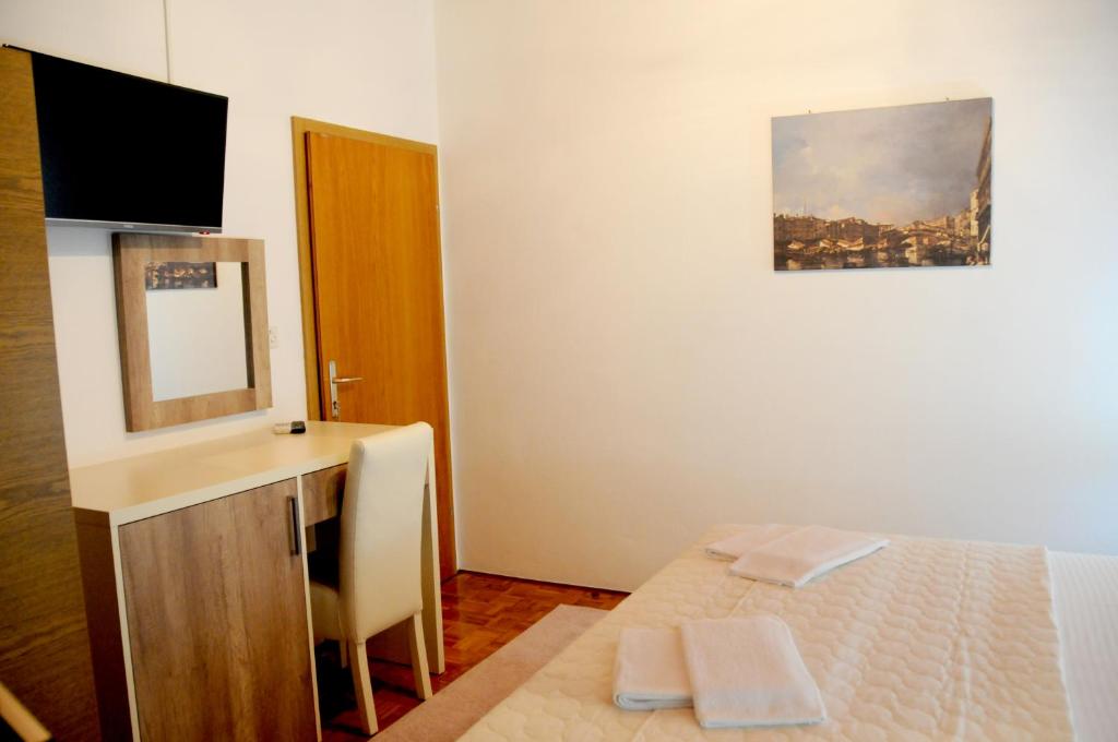 Letto o letti in una camera di Guest House Smajlaga