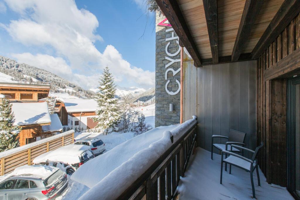 Nespecifikovaný výhled na hory nebo výhled na hory při pohledu z hotelu