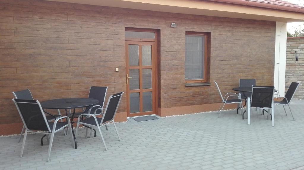 Patio lub wspólna przestrzeń na świeżym powietrzu w obiekcie Apartmány U Jakuba