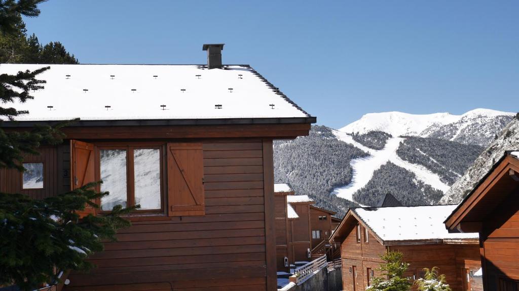 Pogled na planinu ili pogled na planinu iz apartmana