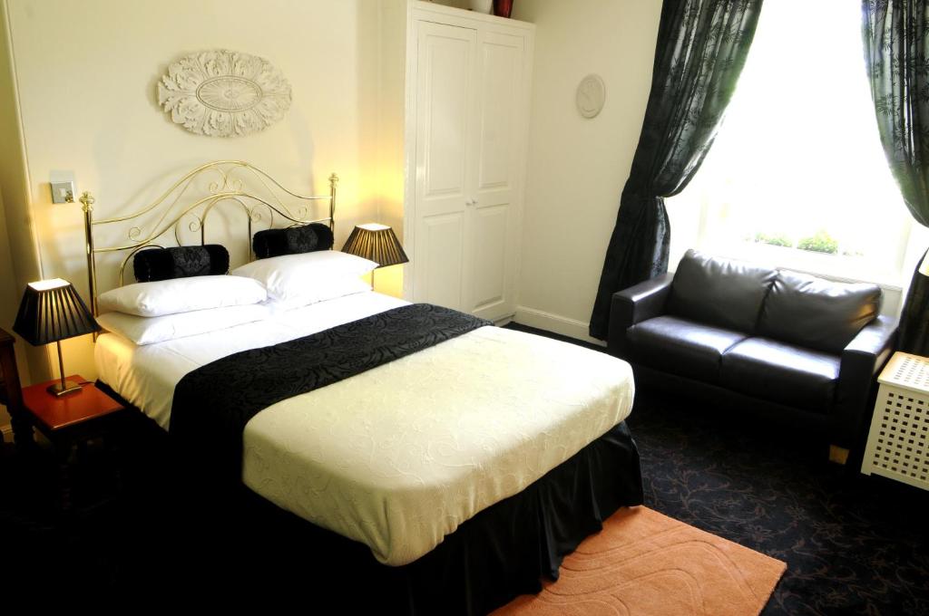 The Globe Inn - Superior Double Room