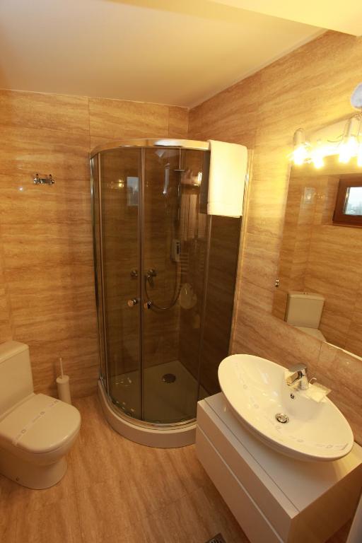 West Plaza Hotel - Resim 24