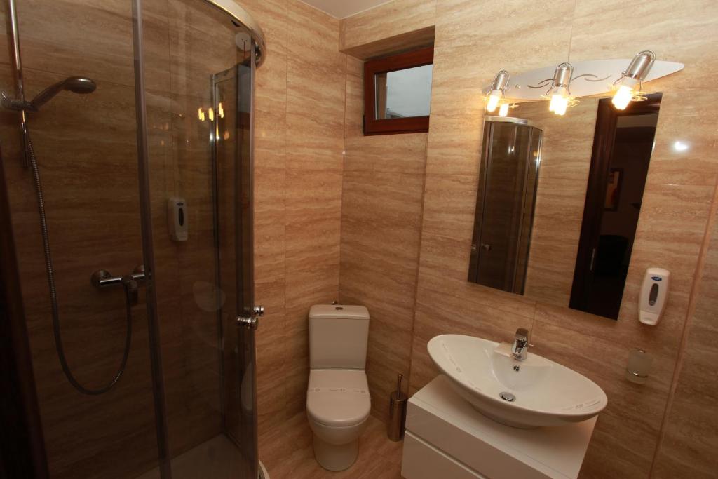 West Plaza Hotel - Resim 25