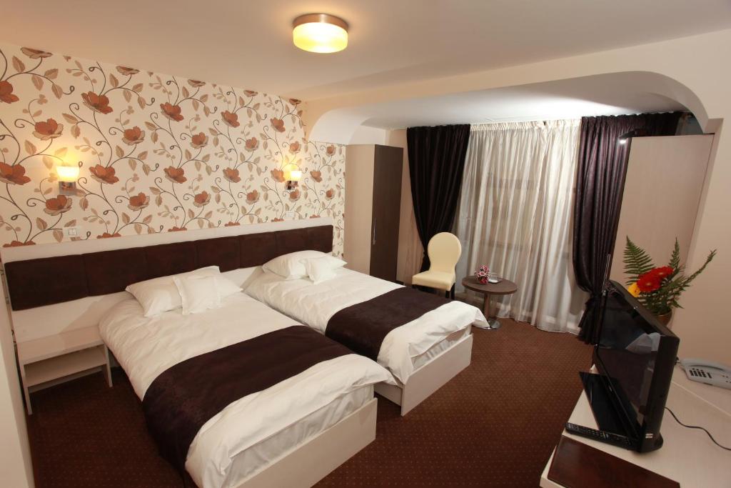 West Plaza Hotel - Resim 8