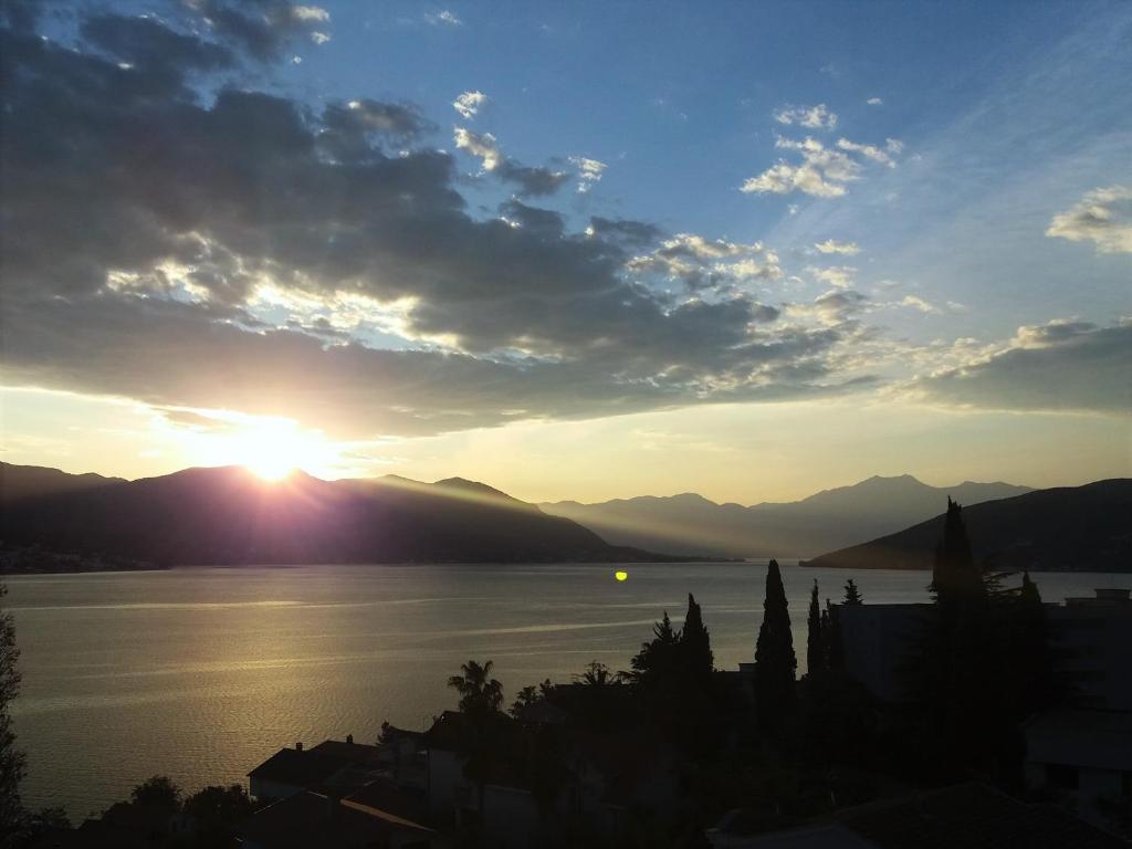 Villa Boka Sunrise Apartments - 19