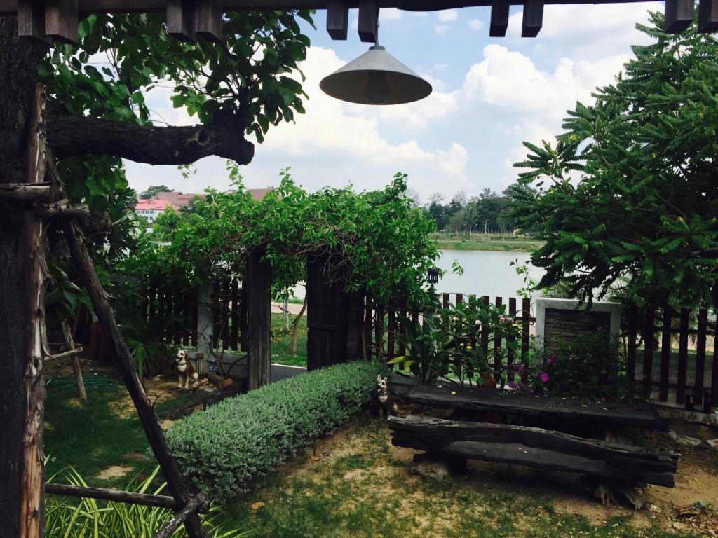 Huaymuang Apartment - Housity