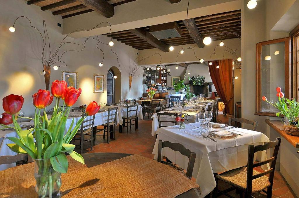 Restaurace v ubytování La Torre wine resort