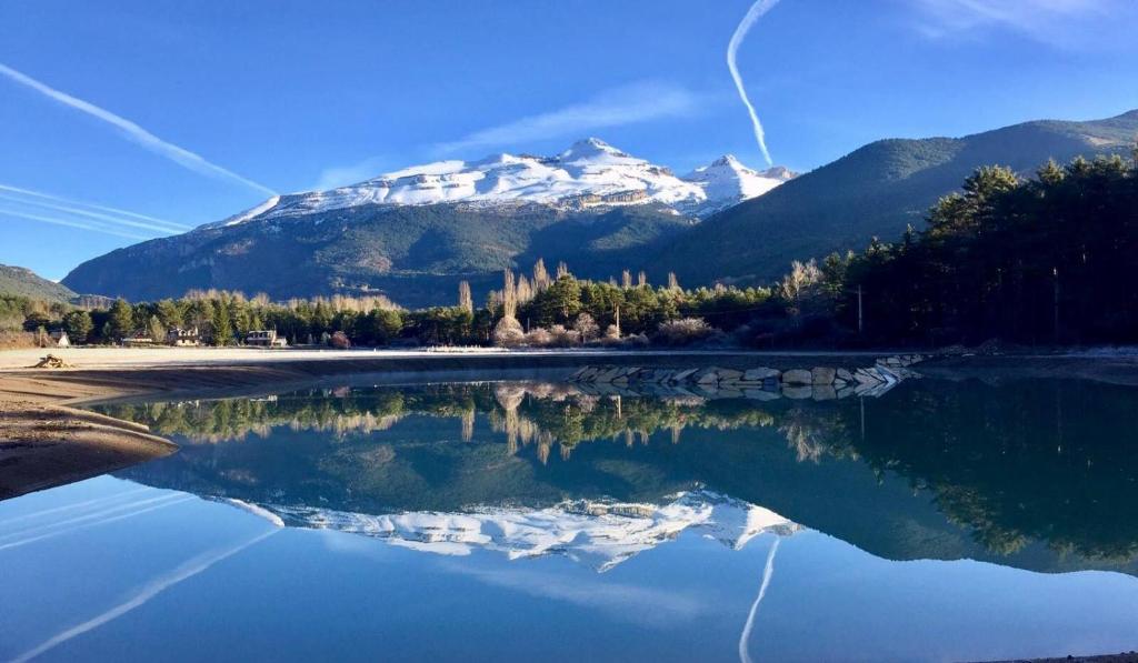 Roca Nevada Resort, Villanúa – Bijgewerkte prijzen 2022