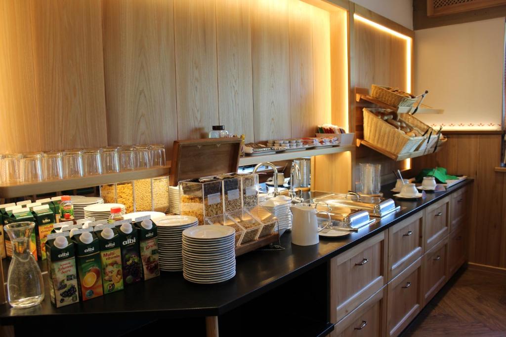 Cucina o angolo cottura di Hotel-Gasthof Kramerwirt