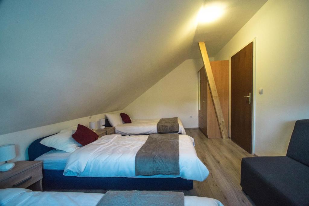 Apartments Osijek by the River - 17