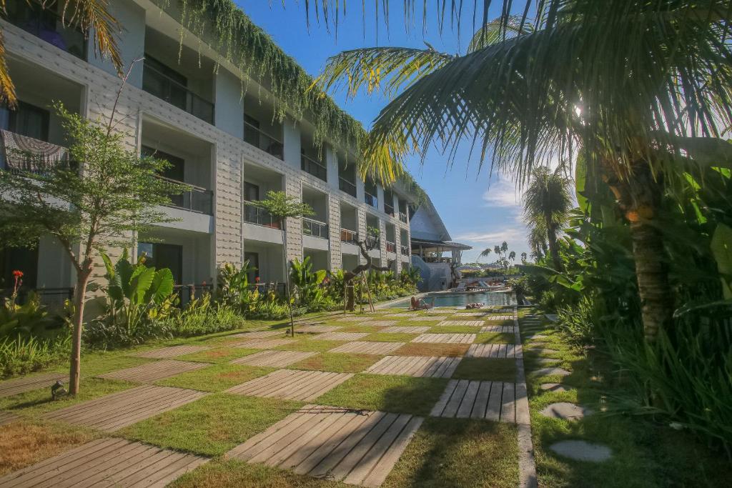 Zahrada ubytování Padang-Padang Inn