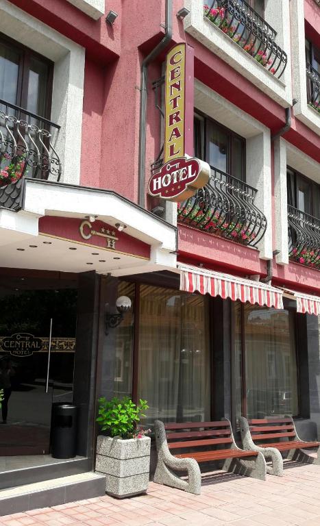 Budova, kde se hotel nachází