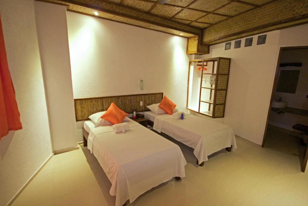 Ralph's Place - Deluxe Twin Room