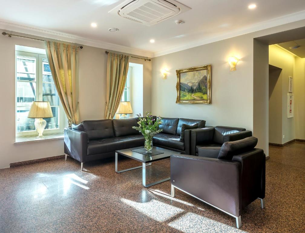 Posezení v ubytování Ratonda Centrum Hotels