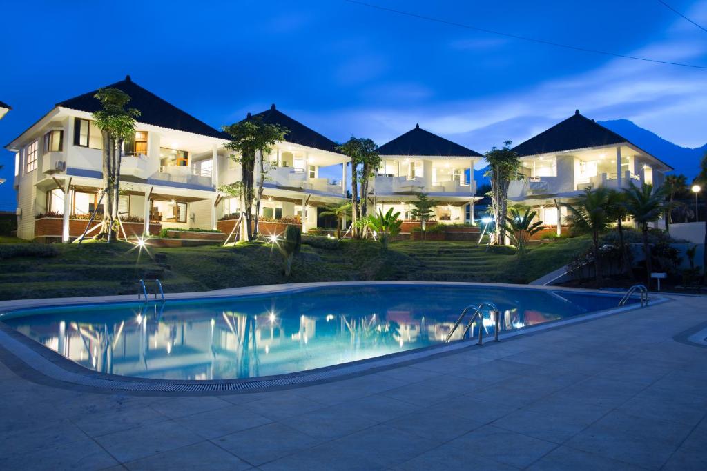 Bazén v ubytování Samara Resort nebo v jeho okolí